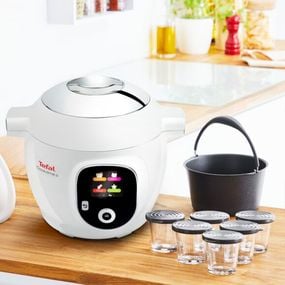 Recipient pentru prăjituri XA609011, compatibil cu multicooker Tefal Cook4Me, Cook4Me+, Cook4Me Touch, Cook4Me Touch Pro si Cook4Me Wi-Fi, înveliș antiaderent, mâner silicon, 18 cm, aluminiu, negru