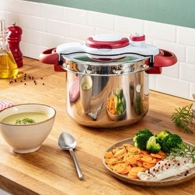 Oală sub presiune Tefal ClipsoMinut Perfect P4620733, 6 L, compatibil cu inducția, inox, indicator de presiune, 5 puncte de securitate, argintiu