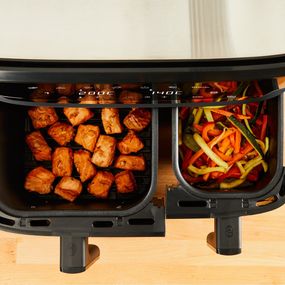 Pachet PROMO Friteuză dubla cu aer cald Dual Easy Fry&Grill Tefal EY905B10 & Caserolă Tefal ONEClick N1211610