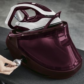 Stație de călcat de înaltă presiune Tefal Pro Express Vision GV9810E0, 3000W, 8.3 bari, jet de abur 680 g/min, abur variabil 180 g/min, Smart LED Vision, sistem antipicurare, visiniu & alb