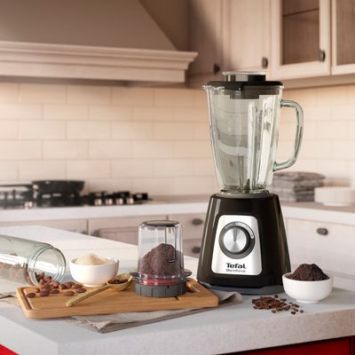 Blender BlendForce 2 BL438831, tehnologie Powelix, 800 W, 6 lame inox, 3 programe inteligente, Air Cooling, Smart Lock,  Easy Safety, Easy Clean, 2 accesorii râșniță și tocător, 1.75 L, negru