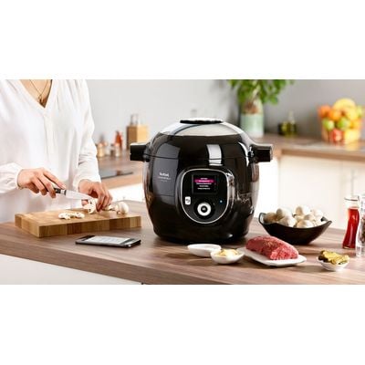 Multicooker inteligent Tefal Cook4Me+ Connect CY855830, aparat de gatit sub presiune cu conexiune bluethooth, vas cu înveliș ceramic antiaderent 6L, aplicație dedicată, 6 moduri de gătire, instrucțiuni pas cu pas, 150 de retete, negru