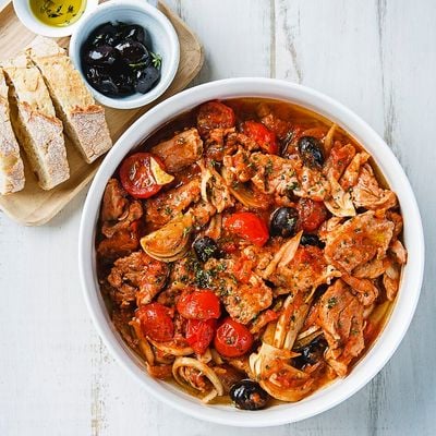 Cratiță XL Force C3853253, 24 cm, înveliș antiaderent 100% sigur, de lungă durată, Thermo-Signal™, bază Diffusion+, aluminiu, negru