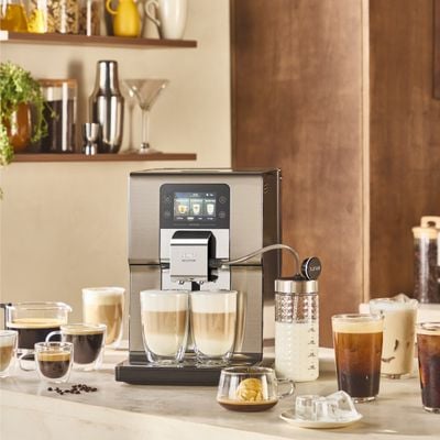 Espressor automat Krups Intuition Experience Hot&Cold EA879EE0, 1550 W, presiune 15 bari, capacitate rezervor apa 3 L, 13 trepte de macinare, tehnologie One Touch Cappuccino, 30 retete, ecran tactil, oprire automata, argintiu & negru