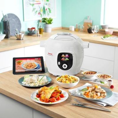 Pachet PROMO Multicooker inteligent cu gătire sub presiune Cook4Me+ CY851130 & Espressor cu capsule Nespresso Essenza Mini by Krups XN110B10