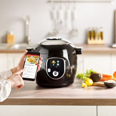 Pachet PROMO Multicooker inteligent Tefal Cook4Me+ Connect CY855830 & Accesoriu multicooker pentru prajit Tefal Cook4Me+ Extra Crisp Lid EY150830