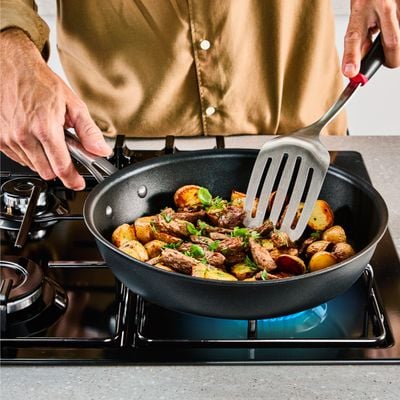Tigaie Tefal Excellence+ G3300553, 26 cm, invelis antiaderent, tehnologie FUSIONCORE, Thermo-Signal™, maner nituit, aluminiu, inductie, negru