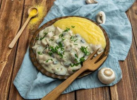 Ciulama de pui și ciuperci
