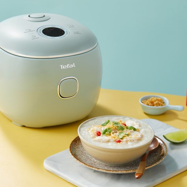 Aparat multifunctional de gatit orez Tefal Pop RK5354E0, 350 W, capacitate 0.7 L, 8 programe, tehnologie digitala, functie mentinere la cald, design compact, verde