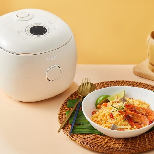 Aparat multifunctional de gatit orez Tefal Pop RK535AE0, 350 W, capacitate 0.7 L, 8 programe, tehnologie digitala, functie mentinere la cald, design compact, alb
