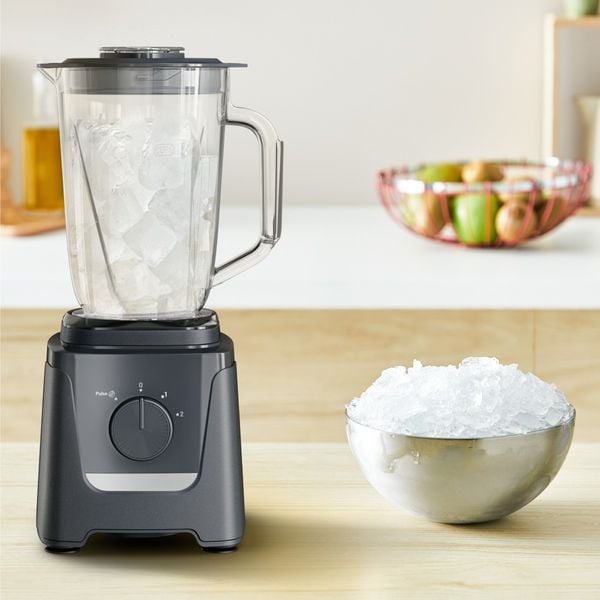 Blender Tefal Blendforce BL585BF0, 600 W, 1.9 L, 2 trepte viteza + Pulse, 6 lame Powelix 3D, tehnologie Powelix Cyclonic, vas din plastic, functie zdrobire gheata, lame detasabile, negru