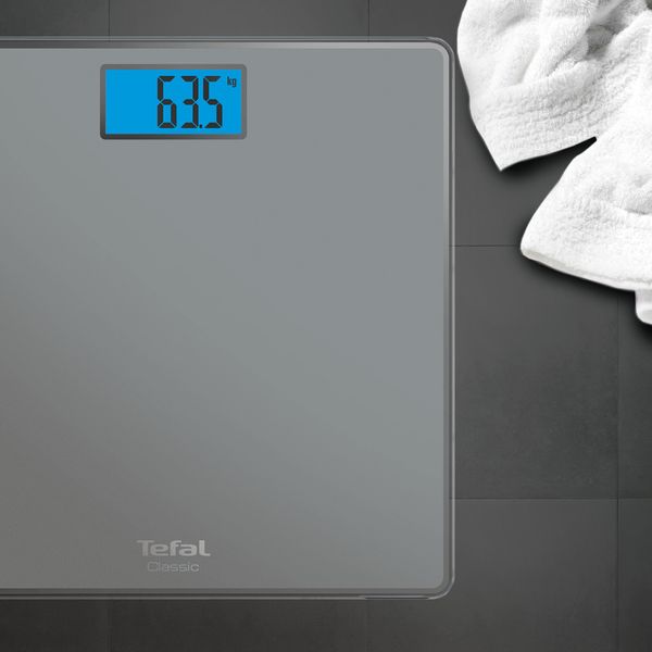 Cântar de baie Classic PP1500V0, 160 KG, gradații la 100 g, 31 x 31 cm, sticlă, gri Cântar de baie Classic PP1500V0, 160 KG, gradații la 100 g, 31 x 31 cm, sticlă, gri