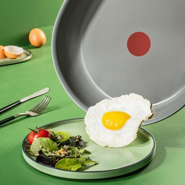 Cratita Tefal Renewal Ceramic G0173202, 24 cm, capac din sticla, invelis ceramic antiaderent Inoceram, Thermo-Signal™, inductie, gri