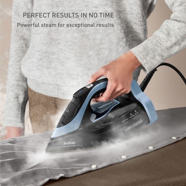 Fier de calcat cu abur Tefal Ultimate Power Pro FV9E53E0, 3200 W, jet de abur 310 g/min, abur variabil 0-85 g/min, rezervor apa 350 ml, talpa Durilium AirGlide AutoClean, oprire automata, negru & albastru