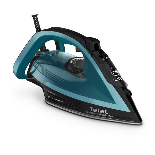 Fier de calcat cu abur UltraGliss Plus FV6832E0, 2800 W, mod Eco, talpa rezistenta la zgarieturi, setare anticalcar, albastru si negru Fier de calcat cu abur UltraGliss Plus FV6832E0, 2800 W, mod Eco, talpa rezistenta la zgarieturi, setare anticalcar, albastru si negru