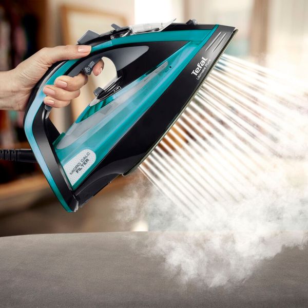Fier de calcat Tefal FV9844E0 Ultimate Pure, 3200 W, Talpa Durilium AirGlide Autoclean, jet de aburi 250gr/min, Micro-Calc Filter 2in1, Negru/Bleu