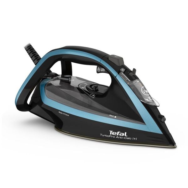 Fier de calcat Tefal Turbo Anti-Calc FV5695E1, 3000W, jet abur 270 g/min, abur variabil 0-50 g/min, rezervor 300ml, talpa Durilium AirGlide Autoclean, colector anticalcar, oprire automata, negru/albastru Fier de calcat Tefal Turbo Anti-Calc FV5695E1, 3000W, jet abur 270 g/min, abur variabil 0-50 g/min, rezervor 300ml, talpa Durilium AirGlide Autoclean, colector anticalcar, oprire automata, negru/albastru