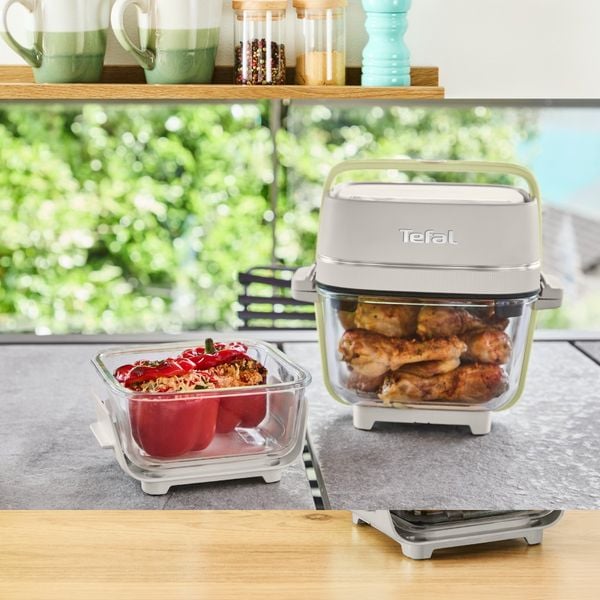 Friteuza cu aer cald portabila Tefal Crisp&Go FB701AE0, 1700 W, air fryer cu recipient din sticla, capac inteligent Power Lid, 4 moduri de gatire, cablu detasabil, crem Friteuza cu aer cald portabila Tefal Crisp&Go FB701AE0, 1700 W, air fryer cu recipient din sticla, capac inteligent Power Lid, 4 moduri de gatire, cablu detasabil, crem
