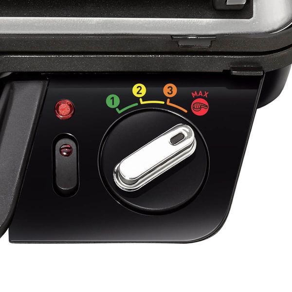 Grătar electric Tefal SuperGrill UC700 GC451B12, 2000W, cronometru digital, 3 poziții ajustabile, plăci detașabile cu înveliș antiaderent, argintiu Grătar electric Tefal SuperGrill UC700 GC451B12, 2000W, cronometru digital, 3 poziții ajustabile, plăci detașabile cu înveliș antiaderent, argintiu