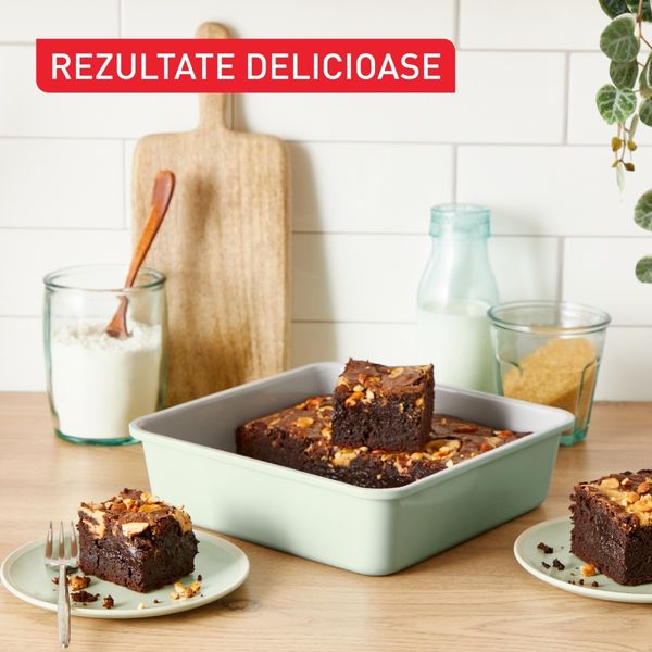 Pachet PROMO Set pentru copt Tefal Ceramik J175S804 & Cantar de bucatarie Tefal Optiss BC50D4V0