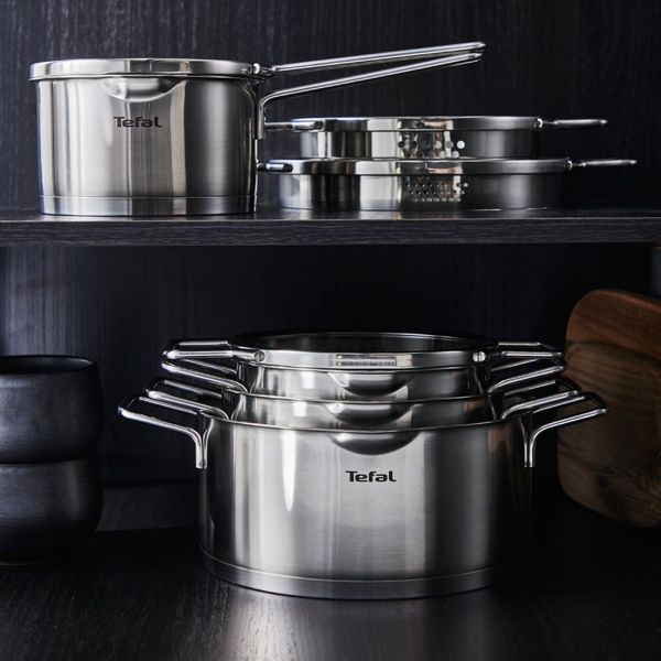 Set 10 piese Tefal Nordica H852SA56, craticioara 16 cm, oale 18/20/24 cm, oala pentru paste 22 cm, capace din sticla cu strecurare, inox, baza Thermo-Fusion™, gradatii interioare, compatibil inductie, argintiu