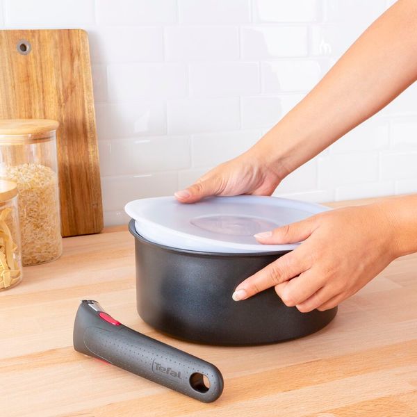 Set 3 capace pentru oale Tefal Ingenio L9849253, 16 / 18 / 20 cm, închidere ermetică, alb Set 3 capace pentru oale Tefal Ingenio L9849253, 16 / 18 / 20 cm, închidere ermetică, alb