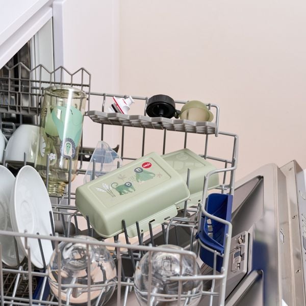Set copii EMSA N3052400, 2 piese, sticla apa TRITAN 0.6 L + recipient pentru alimente, 100% etans, separator reglabil si detasabil, compatibil masina de spalat vase, verde