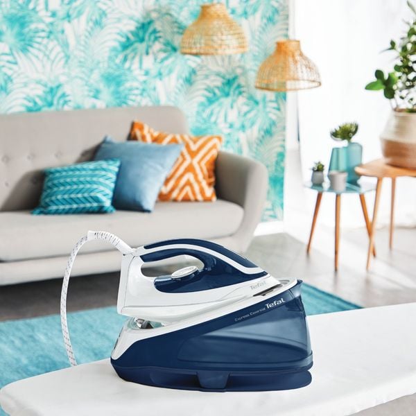 Stație de călcat cu abur TEFAL Express Essential SV6116E0, 2200W, 270g/min, 1.4l, talpă ceramică, alb-albastru