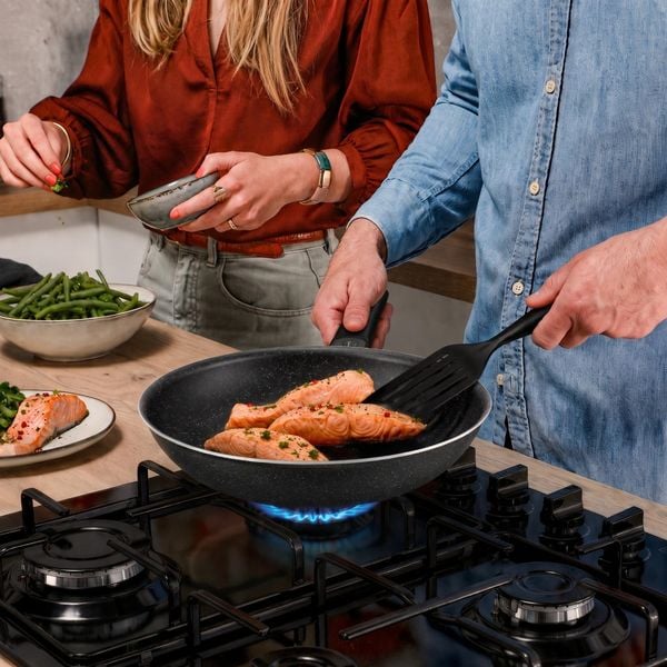Tigaie wok Tefal Extra M0001932, 28 cm, aluminiu, invelis antiaderent ultra-rezistent, Thermo-Signal™, negru